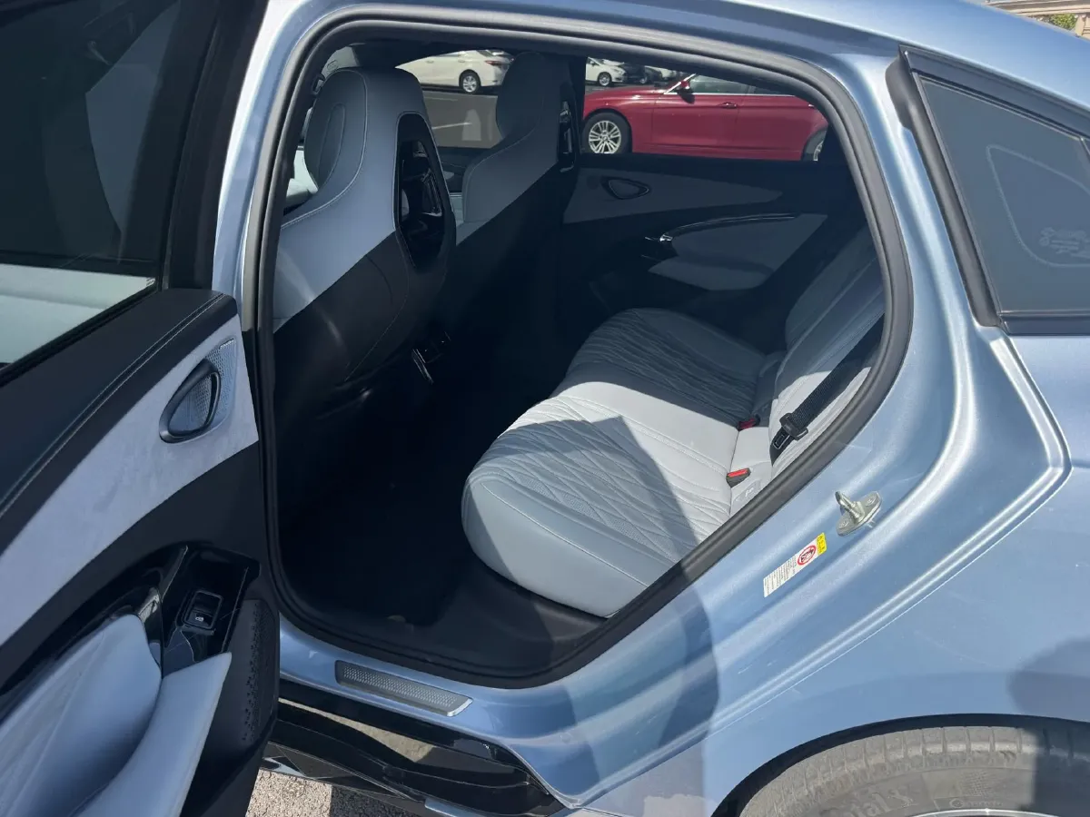 2022 MAXUS DaJia 5 BEV 70KWH,autocango,china used car exporter,china ev exporter,chinese used car exporter,chinese used ev exporter