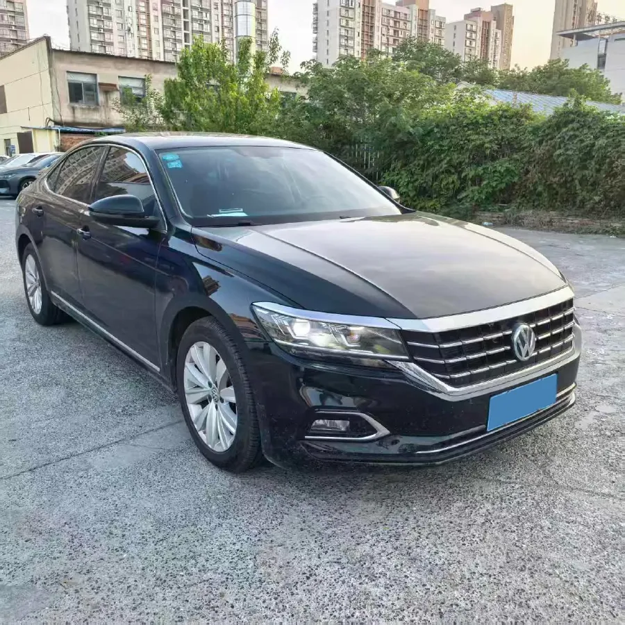 2020 Volkswagen Passat 2.0T 186HP L4 7DCT,autocango,china used car exporter,china ev exporter,chinese used car exporter,chinese used ev exporter