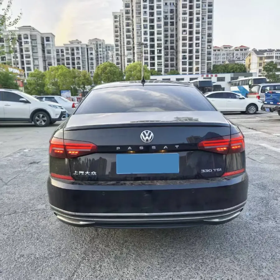 2020 Volkswagen Passat 2.0T 186HP L4 7DCT,autocango,china used car exporter,china ev exporter,chinese used car exporter,chinese used ev exporter