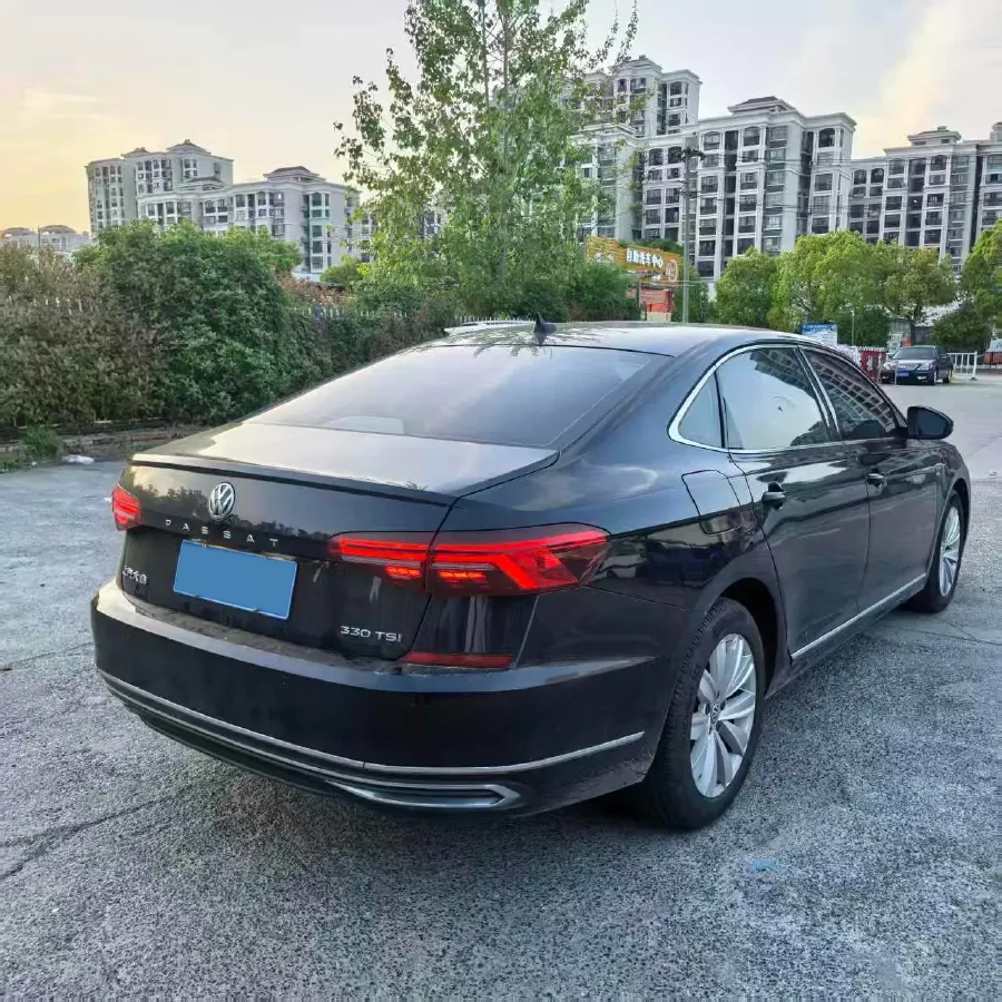 2020 Volkswagen Passat 2.0T 186HP L4 7DCT,autocango,china used car exporter,china ev exporter,chinese used car exporter,chinese used ev exporter