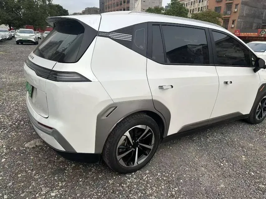 2024 Leapmotor C11 1.5L 95HP L4 REEV 43.74KWH,autocango,china used car exporter,china ev exporter,chinese used car exporter,chinese used ev exporter