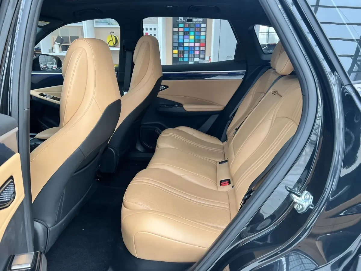 2023 Geely Galaxy L7 1.5T 163HP L4 3DHT PHEV 18.7KWH,autocango,china used car exporter,china ev exporter,chinese used car exporter,chinese used ev exporter