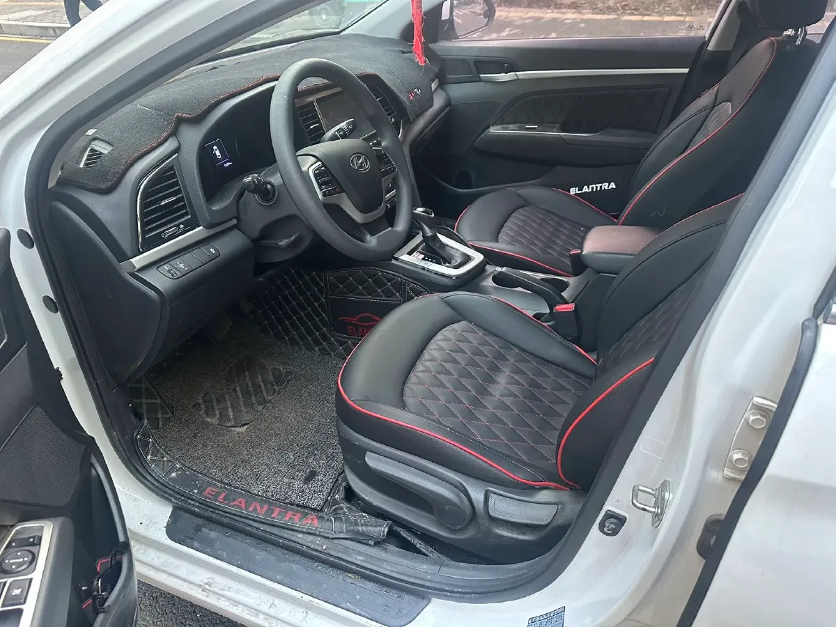 2016 Hyundai Elantra 1.6L 130HP L4 6AT,autocango,china used car exporter,china ev exporter,chinese used car exporter,chinese used ev exporter