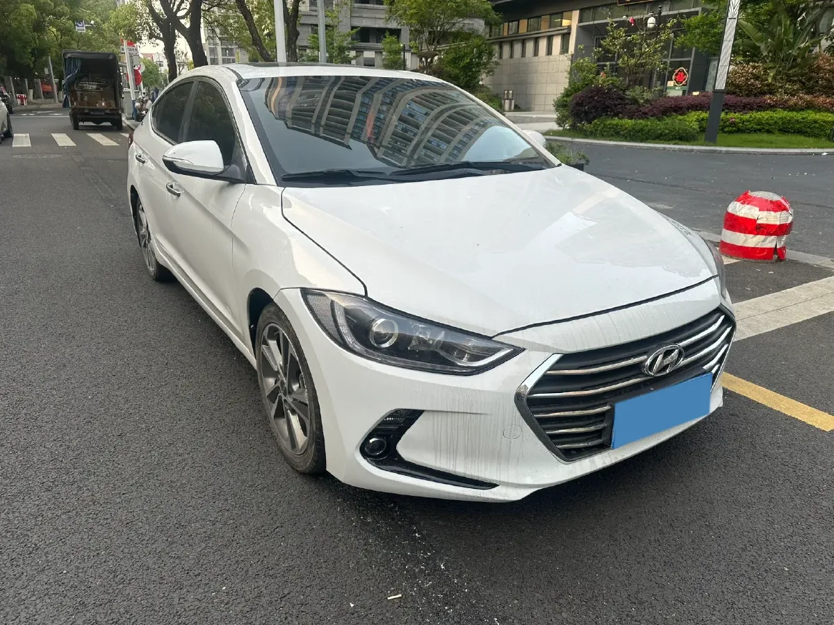 2016 Hyundai Elantra 1.6L 130HP L4 6AT,autocango,china used car exporter,china ev exporter,chinese used car exporter,chinese used ev exporter