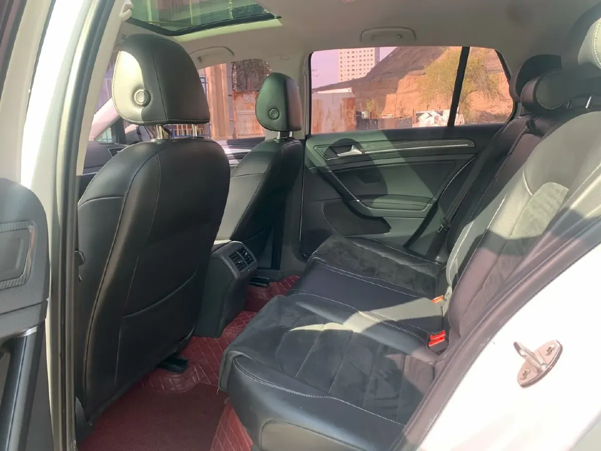 2018 Volkswagen Golf 1.4T 131HP L4 7DCT,autocango,china used car exporter,china ev exporter,chinese used car exporter,chinese used ev exporter