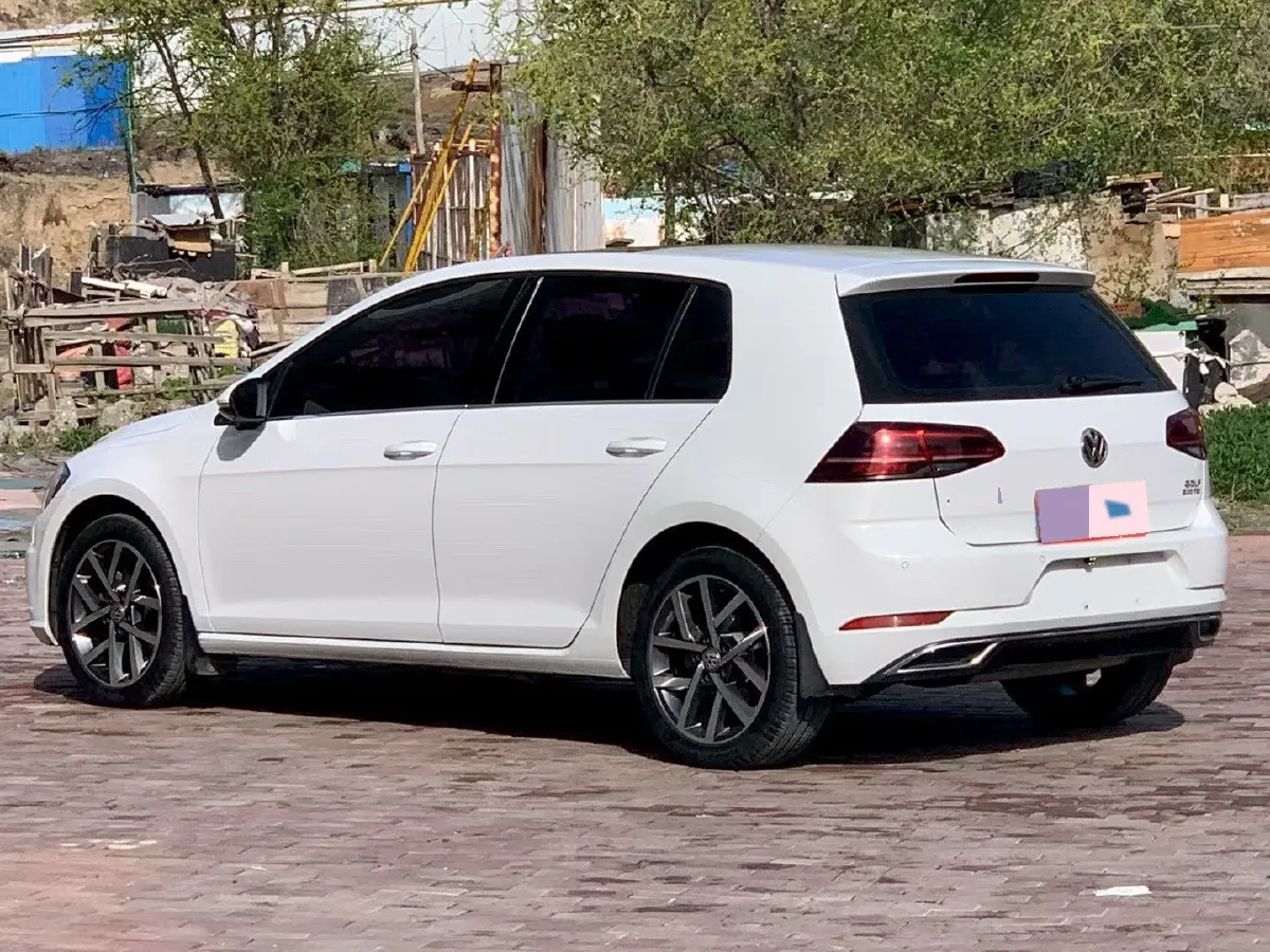 2018 Volkswagen Golf 1.4T 131HP L4 7DCT,autocango,china used car exporter,china ev exporter,chinese used car exporter,chinese used ev exporter