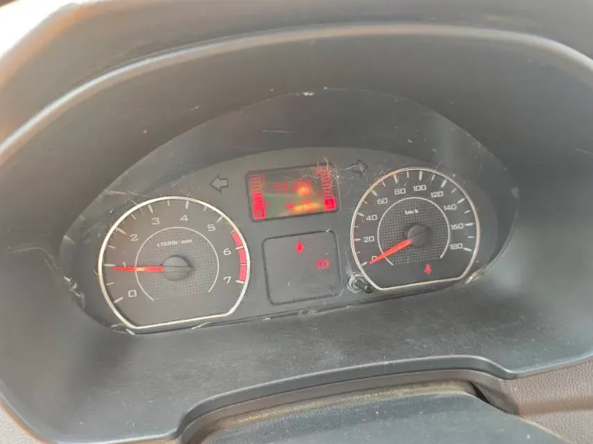 2019 WuLing HongGuang V 1.5L 105HP L4 5MT,autocango,china used car exporter,china ev exporter,chinese used car exporter,chinese used ev exporter