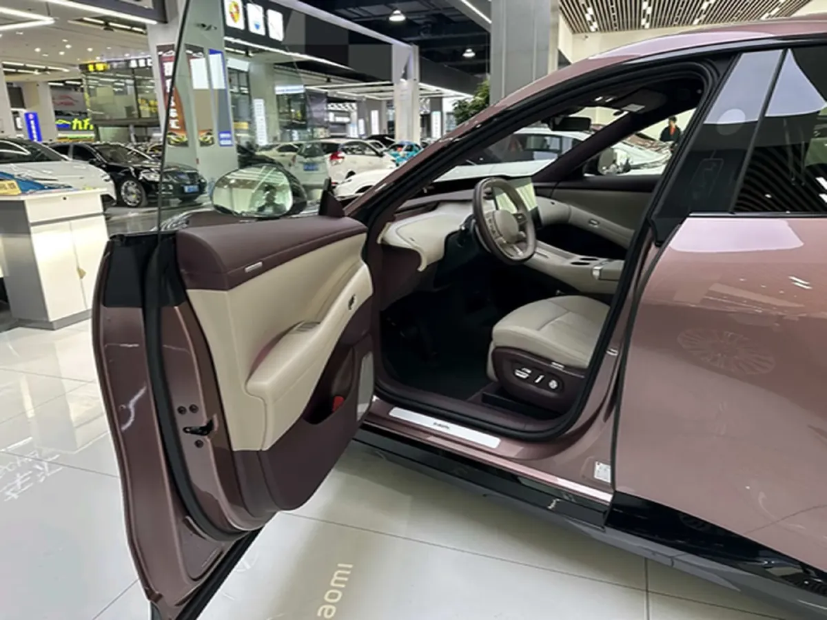 2025 MI YU7 BEV 101.7KWH,autocango,china used car exporter,china ev exporter,chinese used car exporter,chinese used ev exporter