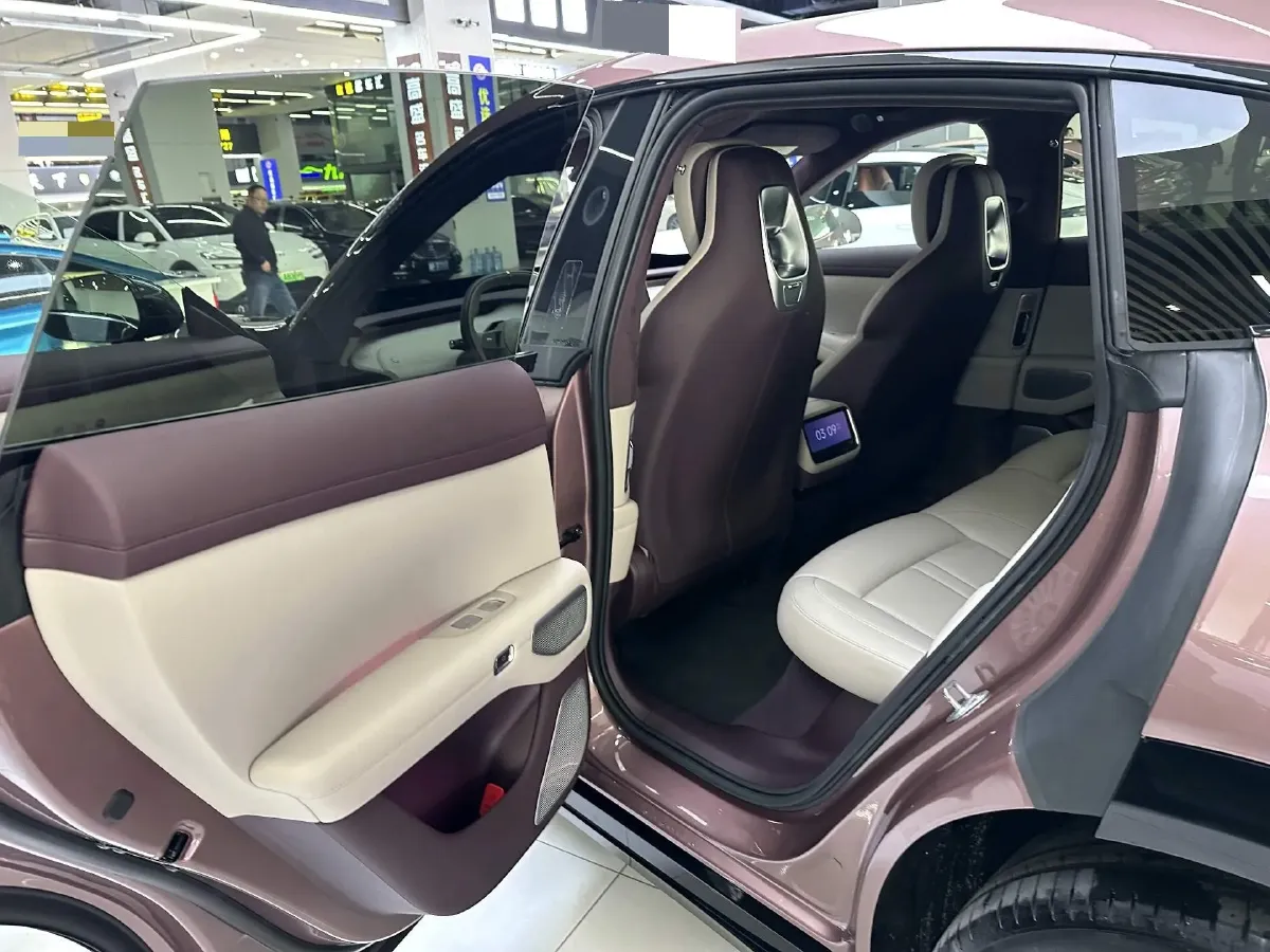 2025 MI YU7 BEV 101.7KWH,autocango,china used car exporter,china ev exporter,chinese used car exporter,chinese used ev exporter
