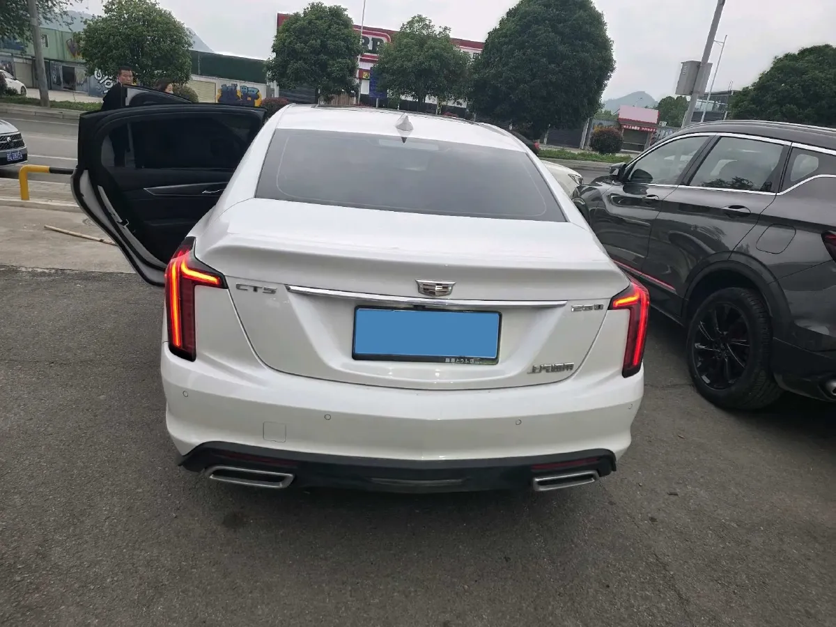 2023 Cadillac CT5 2.0T 237HP L4 10AT,autocango,china used car exporter,china ev exporter,chinese used car exporter,chinese used ev exporter