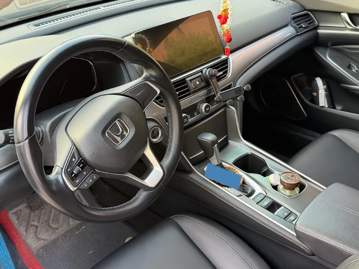 2022 Honda Accord 1.5T 194HP L4 CVT,autocango,china used car exporter,china ev exporter,chinese used car exporter,chinese used ev exporter