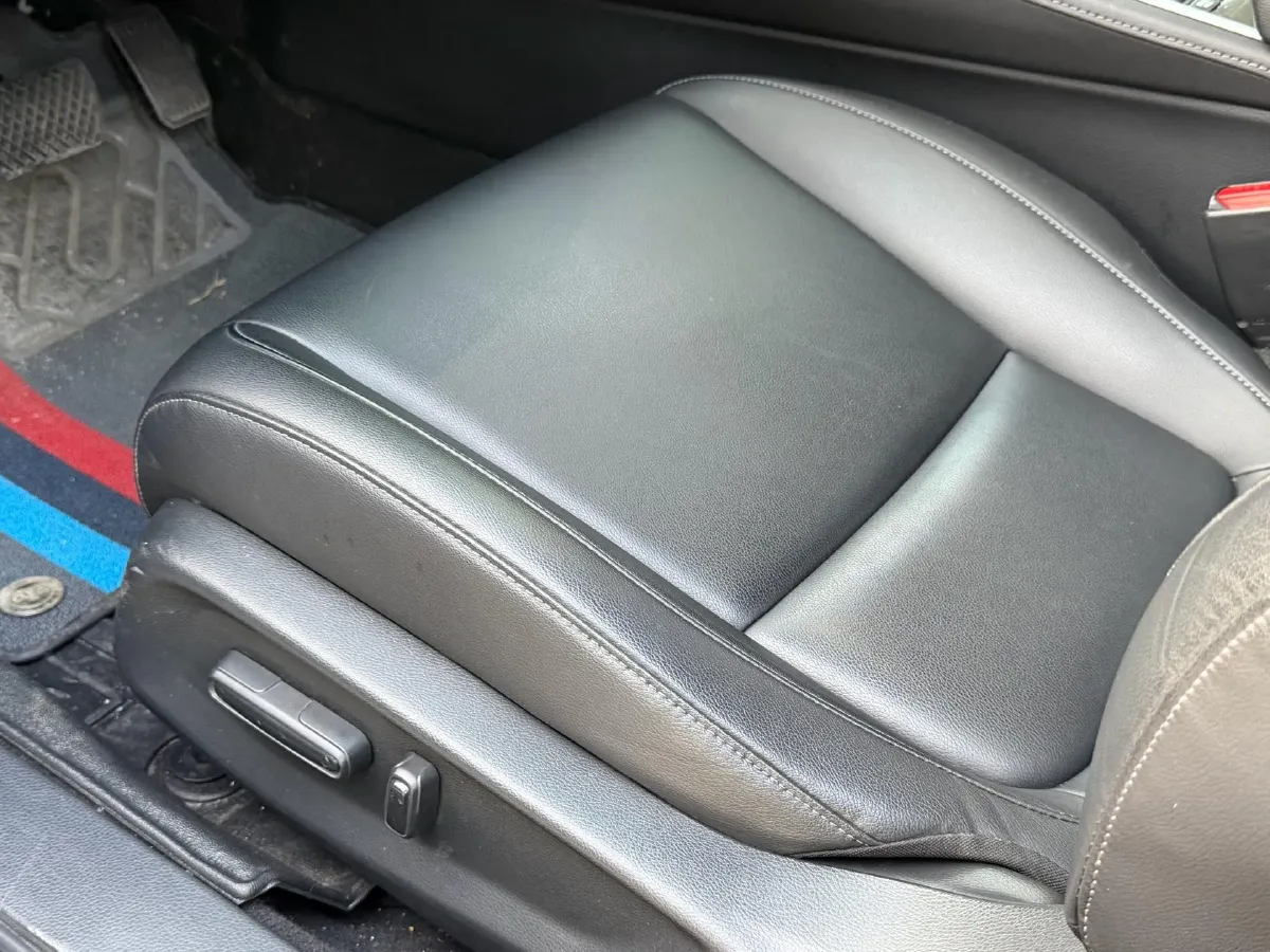 2022 Honda Accord 1.5T 194HP L4 CVT,autocango,china used car exporter,china ev exporter,chinese used car exporter,chinese used ev exporter