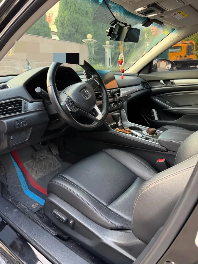 2022 Honda Accord 1.5T 194HP L4 CVT,autocango,china used car exporter,china ev exporter,chinese used car exporter,chinese used ev exporter