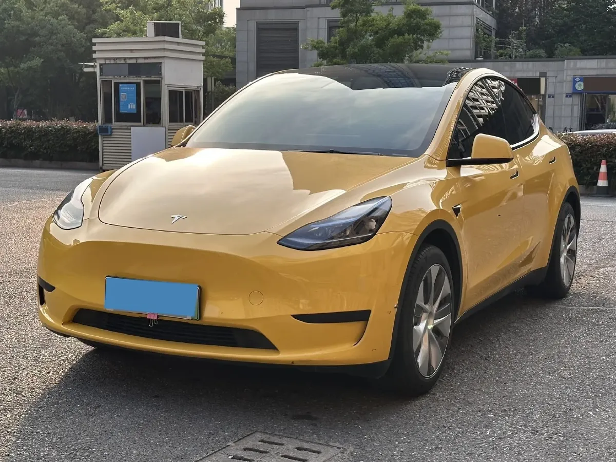 2022 Tesla Model Y BEV 60KWH,autocango,china used car exporter,china ev exporter,chinese used car exporter,chinese used ev exporter