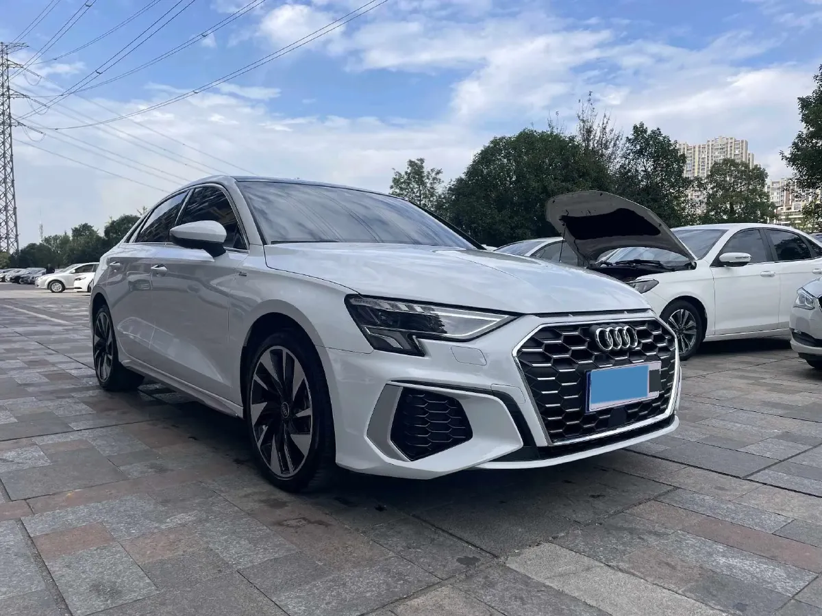 2023 Audi A3 1.4T 150HP L4 7DCT,autocango,china used car exporter,china ev exporter,chinese used car exporter,chinese used ev exporter