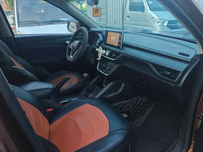 2018 WuLing HongGuang S3 1.5L 112HP L4 6MT,autocango,china used car exporter,china ev exporter,chinese used car exporter,chinese used ev exporter