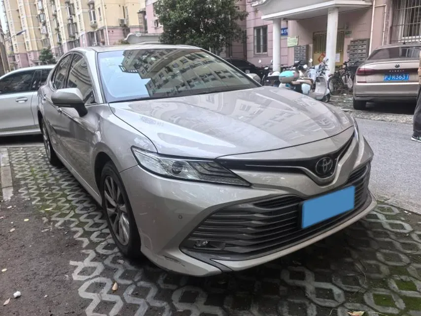 2019 Toyota Camry 2.0L 178HP L4 CVT,autocango,china used car exporter,china ev exporter,chinese used car exporter,chinese used ev exporter