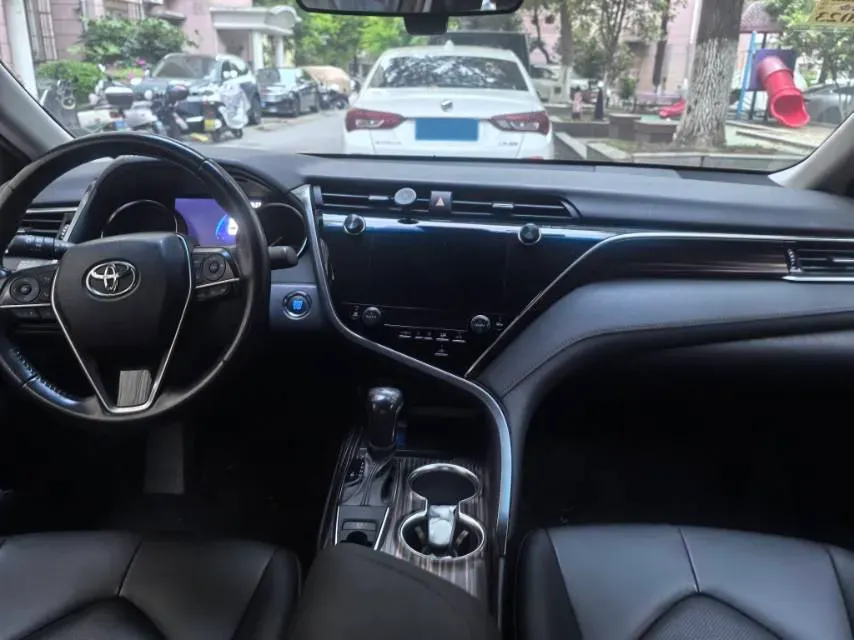 2019 Toyota Camry 2.0L 178HP L4 CVT,autocango,china used car exporter,china ev exporter,chinese used car exporter,chinese used ev exporter