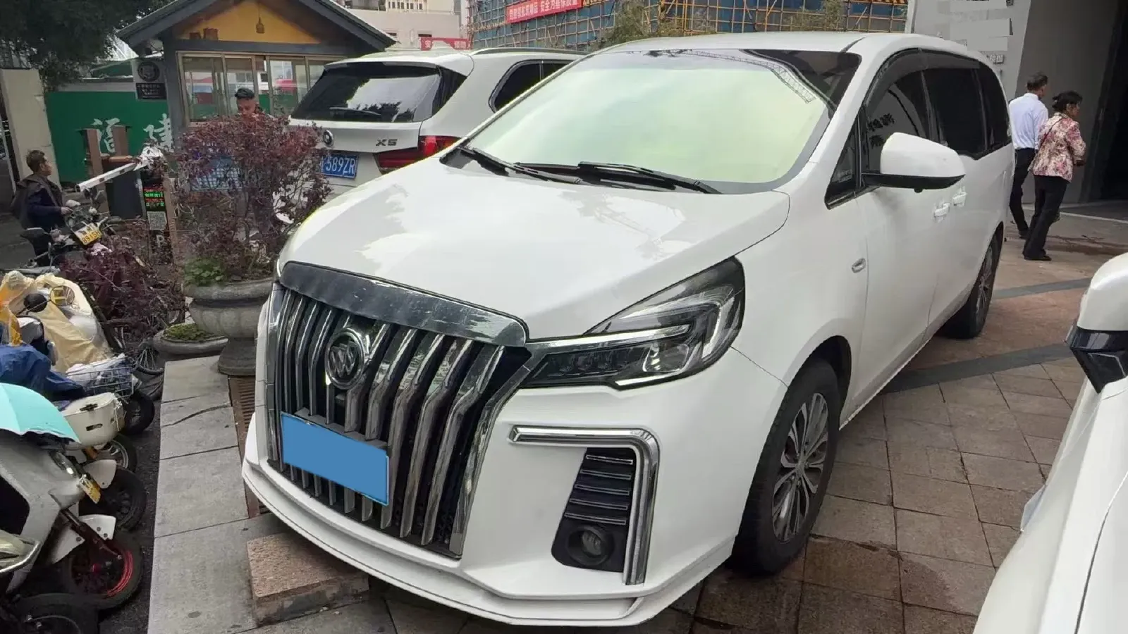2021 Buick GL8 2.0T 237HP L4 9AT,autocango,china used car exporter,china ev exporter,chinese used car exporter,chinese used ev exporter