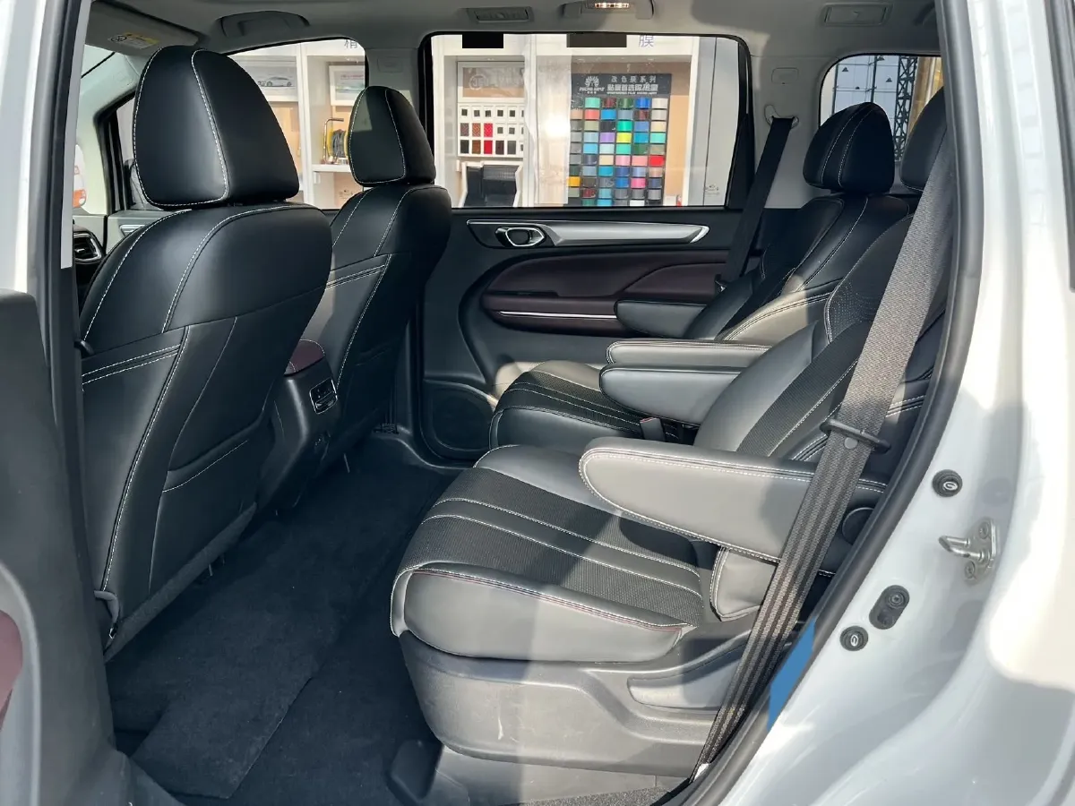 2021 GAC Trumpchi M6 1.5T 169HP L4 7DCT,autocango,china used car exporter,china ev exporter,chinese used car exporter,chinese used ev exporter