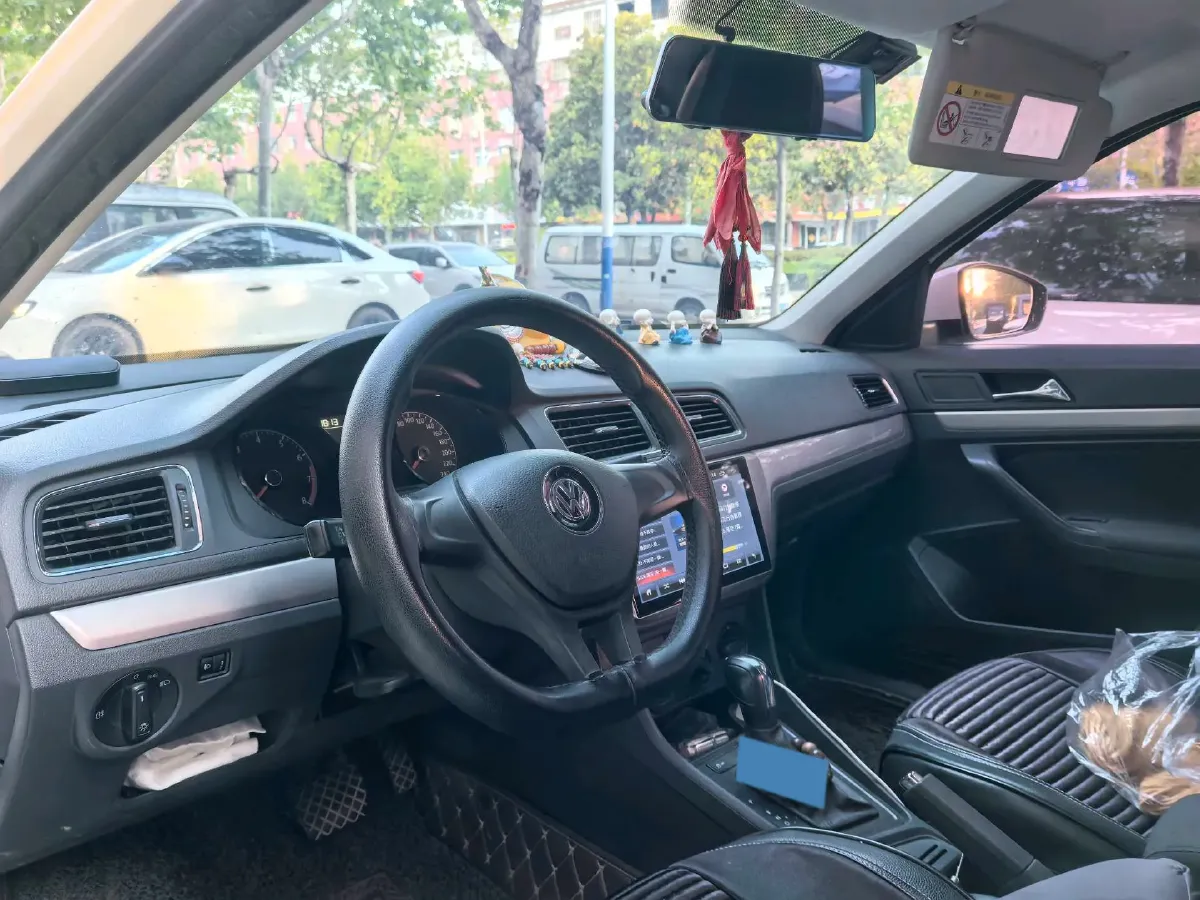 2017 Volkswagen Lavida 1.6L 110HP L4 6AT,autocango,china used car exporter,china ev exporter,chinese used car exporter,chinese used ev exporter