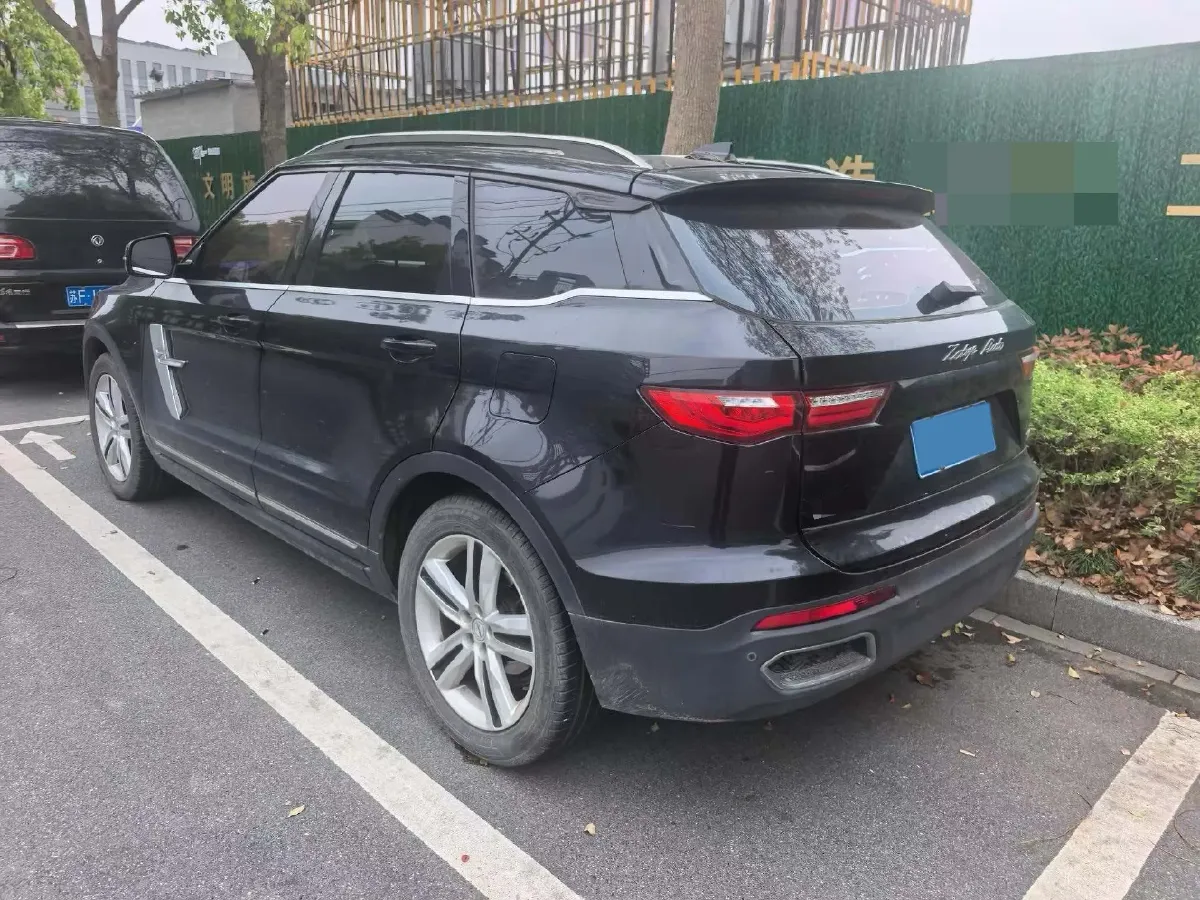 2017 Zotye T700 1.8T 177HP L4 6DCT,autocango,china used car exporter,china ev exporter,chinese used car exporter,chinese used ev exporter