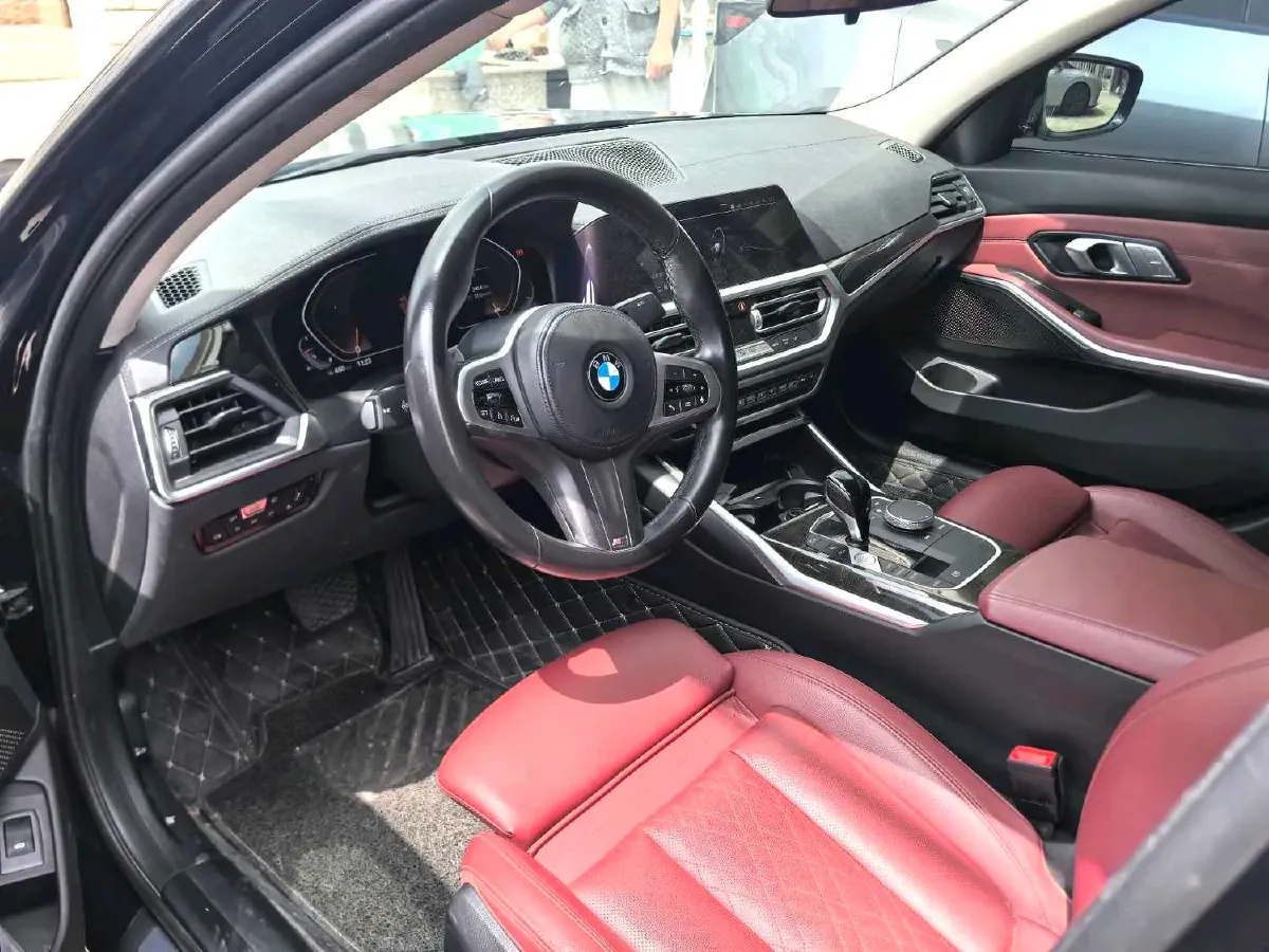 2021 BMW 3 Series 2.0T 156HP L4 8AT,autocango,china used car exporter,china ev exporter,chinese used car exporter,chinese used ev exporter