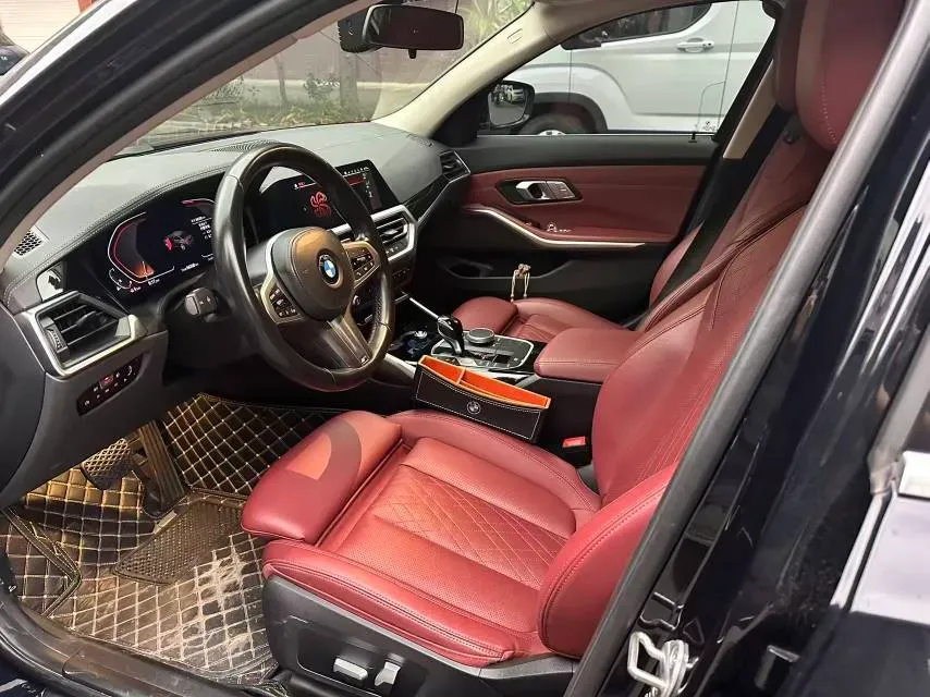 2022 BMW 3 Series 2.0T 156HP L4 8AT,autocango,china used car exporter,china ev exporter,chinese used car exporter,chinese used ev exporter