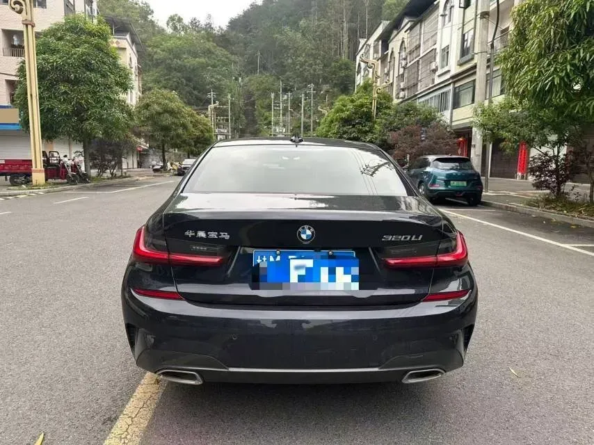 2022 BMW 3 Series 2.0T 156HP L4 8AT,autocango,china used car exporter,china ev exporter,chinese used car exporter,chinese used ev exporter