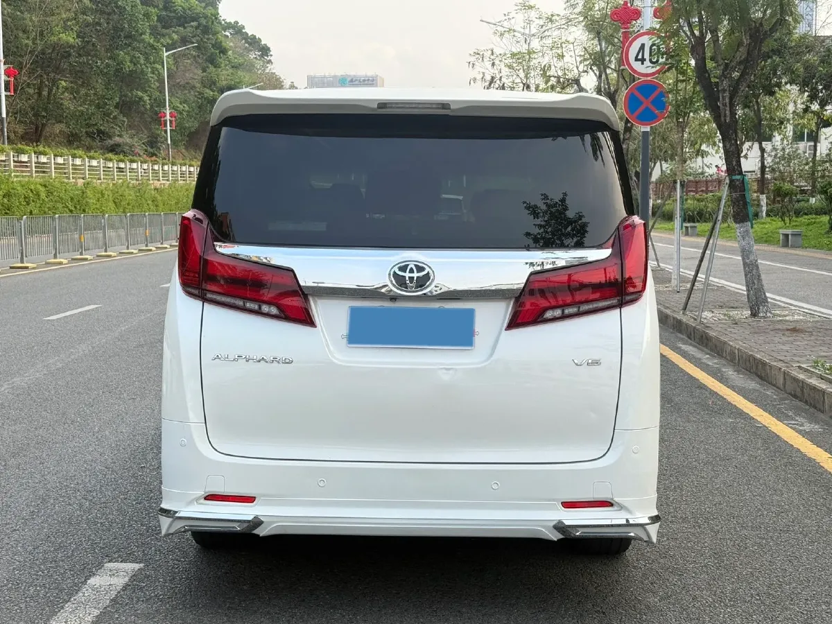 2015 Toyota Alphard 3.5L 275HP V6 6AT,autocango,china used car exporter,china ev exporter,chinese used car exporter,chinese used ev exporter