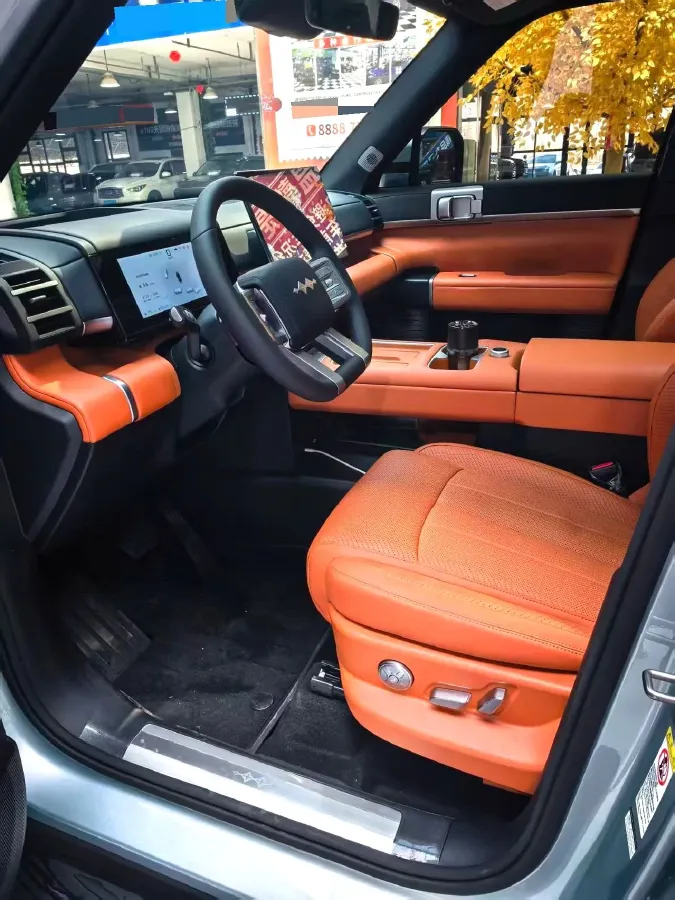 2025 FangChengBao Tai 7 1.5T 156HP L4 E-CVT PHEV,autocango,china used car exporter,china ev exporter,chinese used car exporter,chinese used ev exporter