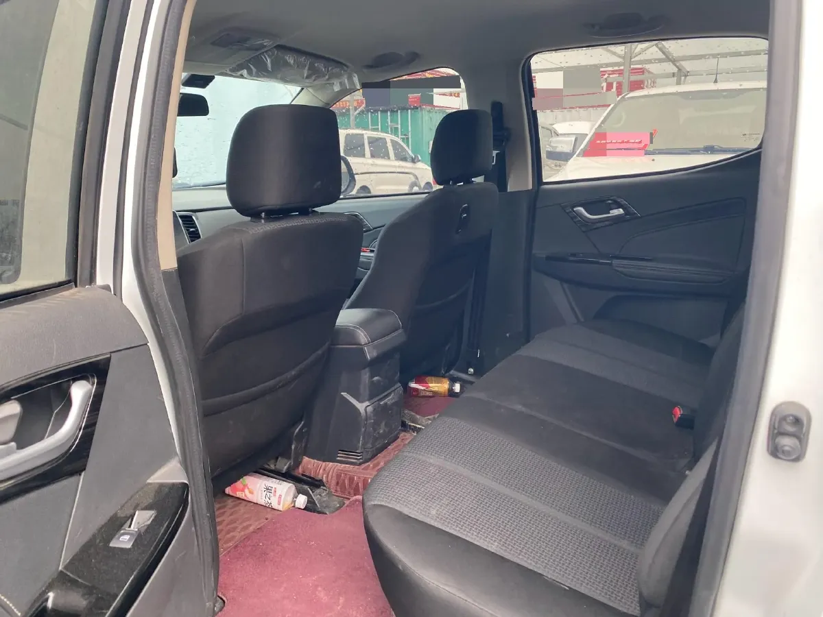 2020 Isuzu LingTuo 2.5T 150HP L4 6AT,autocango,china used car exporter,china ev exporter,chinese used car exporter,chinese used ev exporter