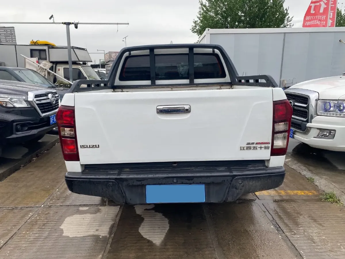 2020 Isuzu LingTuo 2.5T 150HP L4 6AT,autocango,china used car exporter,china ev exporter,chinese used car exporter,chinese used ev exporter