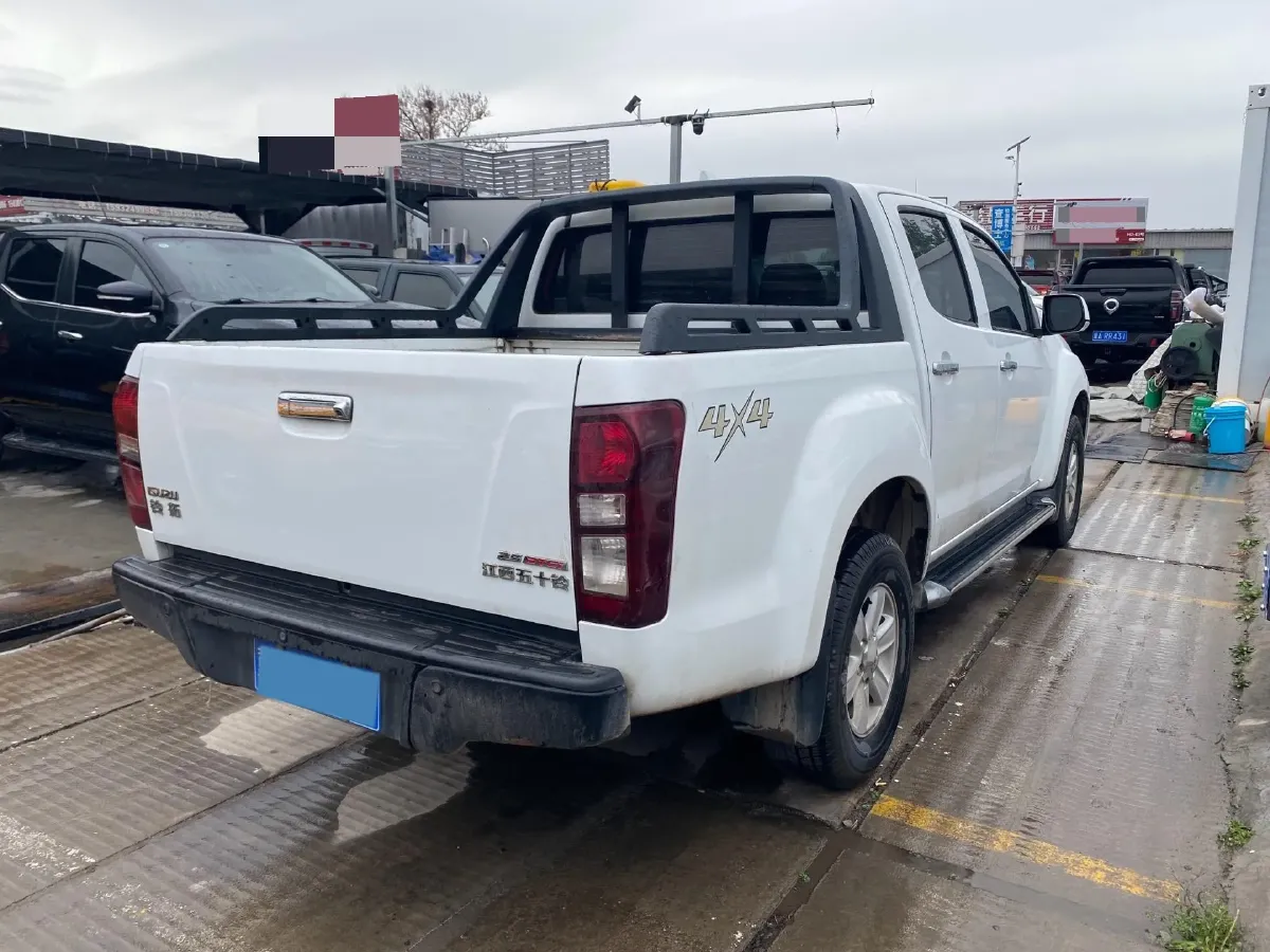 2020 Isuzu LingTuo 2.5T 150HP L4 6AT,autocango,china used car exporter,china ev exporter,chinese used car exporter,chinese used ev exporter