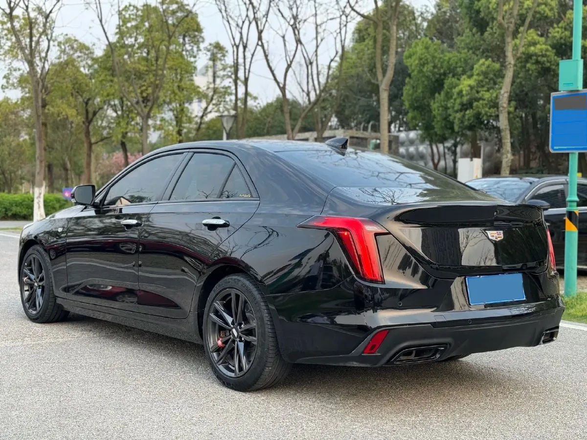 2021 Cadillac CT4 2.0T 237HP L4 8AT,autocango,china used car exporter,china ev exporter,chinese used car exporter,chinese used ev exporter