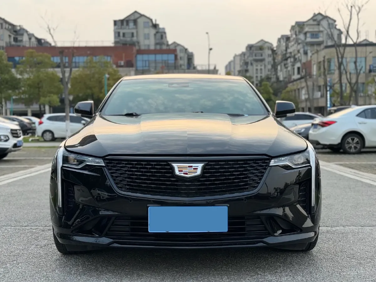 2021 Cadillac CT4 2.0T 237HP L4 8AT,autocango,china used car exporter,china ev exporter,chinese used car exporter,chinese used ev exporter