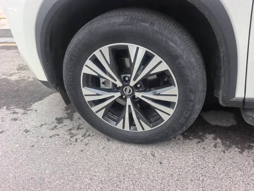 2021 Nissan X-Trail 1.5T 204HP L3 CVT,autocango,china used car exporter,china ev exporter,chinese used car exporter,chinese used ev exporter