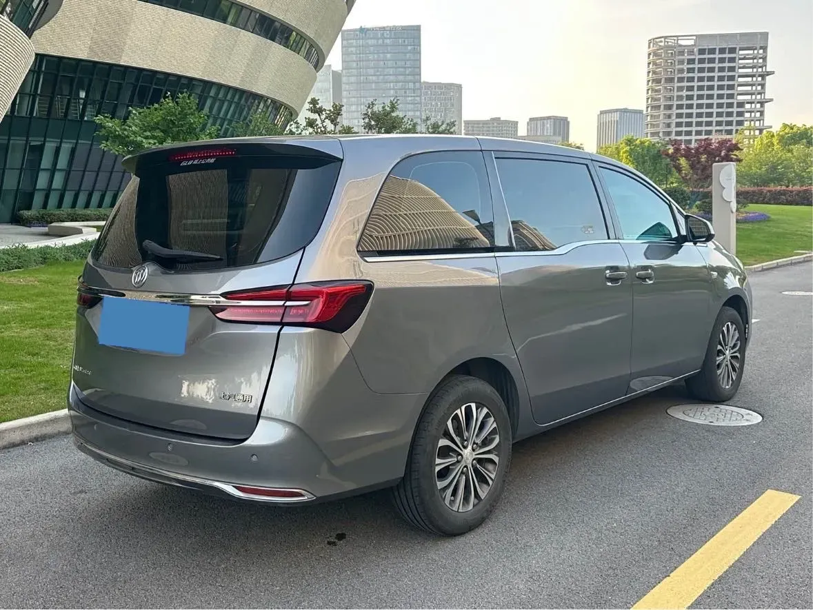 2021 Buick GL8 2.0T 237HP L4 9AT,autocango,china used car exporter,china ev exporter,chinese used car exporter,chinese used ev exporter