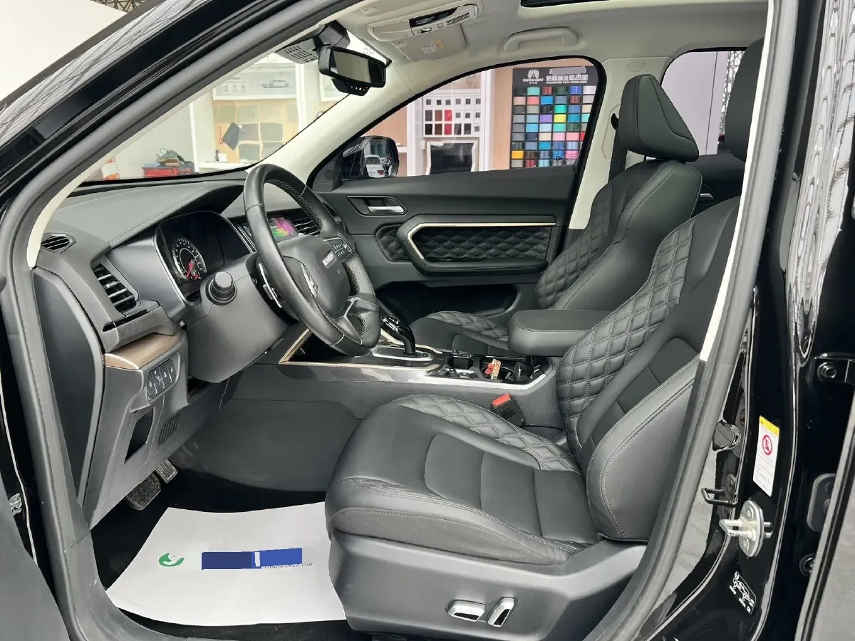 2020 Haval H6 1.5T 169HP L4 7DCT,autocango,china used car exporter,china ev exporter,chinese used car exporter,chinese used ev exporter