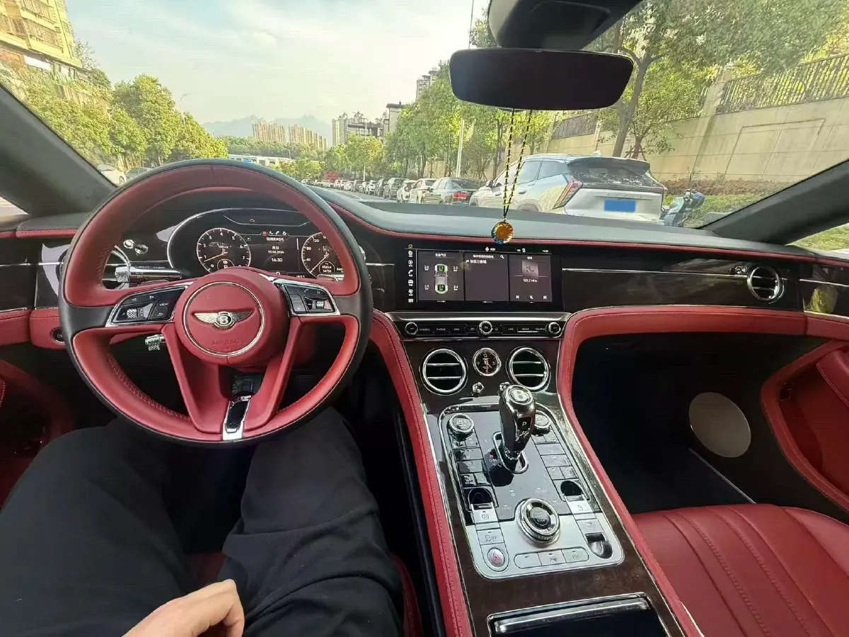 2021 Bentley Continental 6.0T 635HP W12 8DCT,autocango,china used car exporter,china ev exporter,chinese used car exporter,chinese used ev exporter