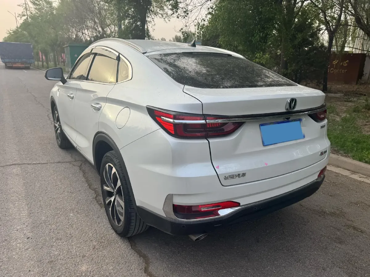 2019 ChangAn CS85 Coupe 1.5T 178HP L4 7DCT,autocango,china used car exporter,china ev exporter,chinese used car exporter,chinese used ev exporter