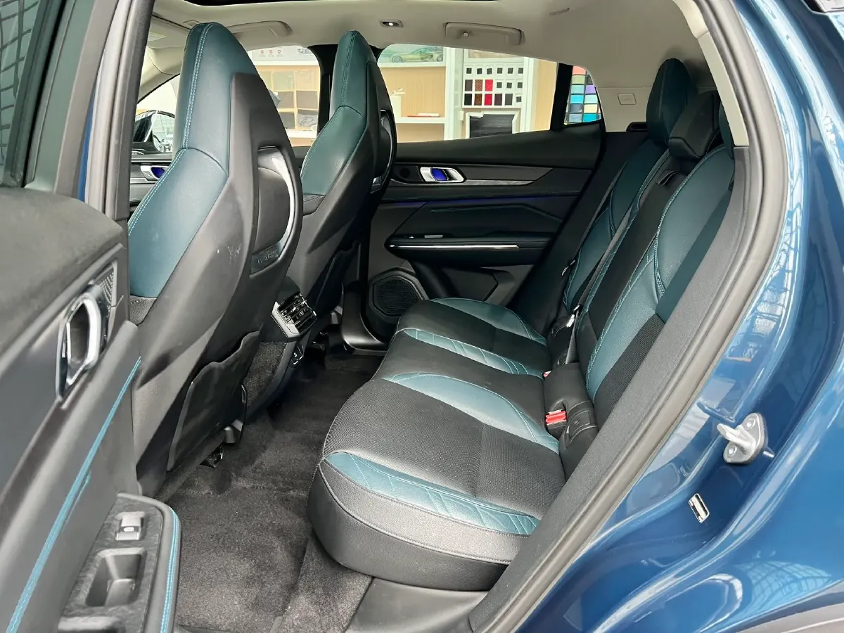 2020 LYNK&CO 05 2.0T 254HP L4 8AT,autocango,china used car exporter,china ev exporter,chinese used car exporter,chinese used ev exporter