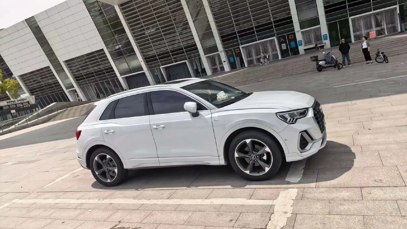 2022 Audi Q3 1.4T 150HP L4 7DCT,autocango,china used car exporter,china ev exporter,chinese used car exporter,chinese used ev exporter