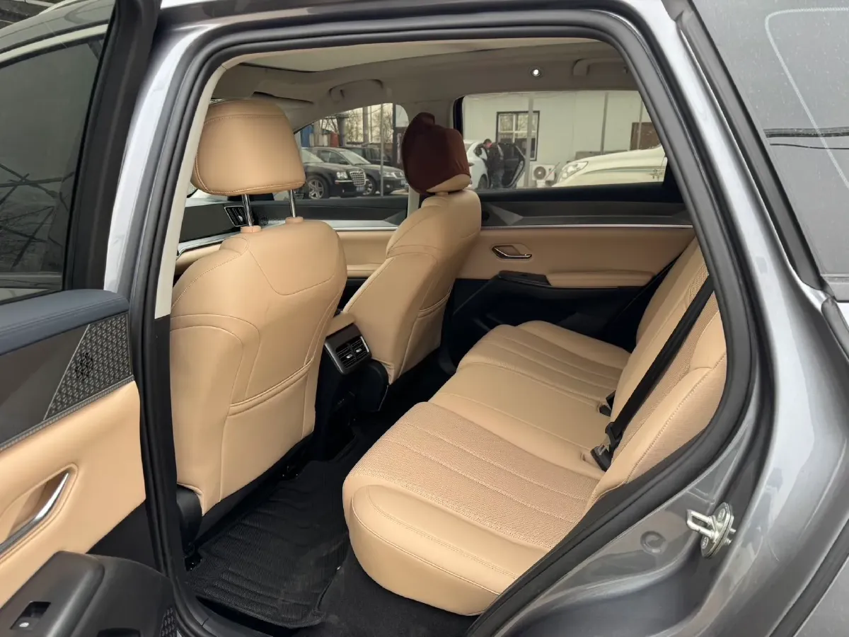 2025 BYD Song Pro 1.5L 101HP L4 E-CVT PHEV 18.3KWH,autocango,china used car exporter,china ev exporter,chinese used car exporter,chinese used ev exporter