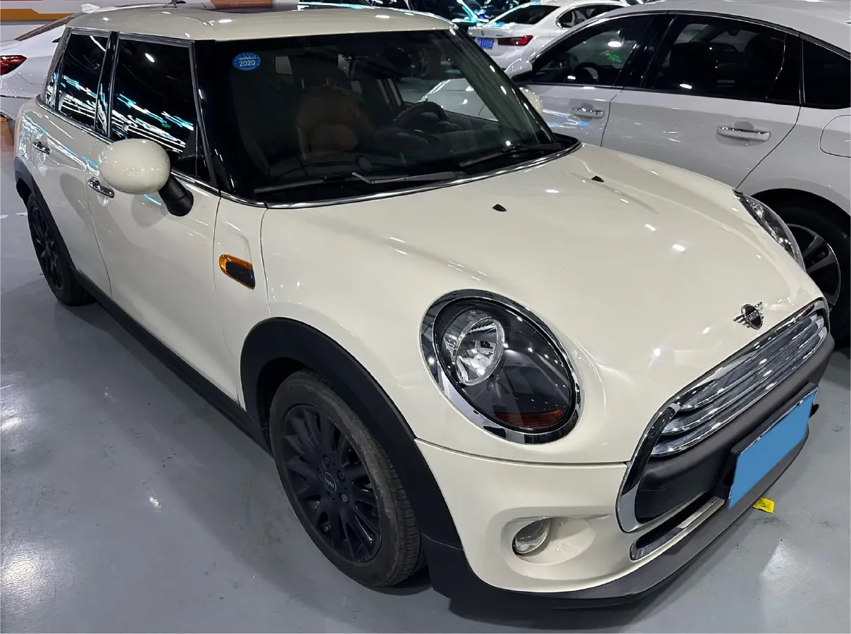 2019 MINI MINI 1.5T 102HP L3 7DCT,autocango,china used car exporter,china ev exporter,chinese used car exporter,chinese used ev exporter