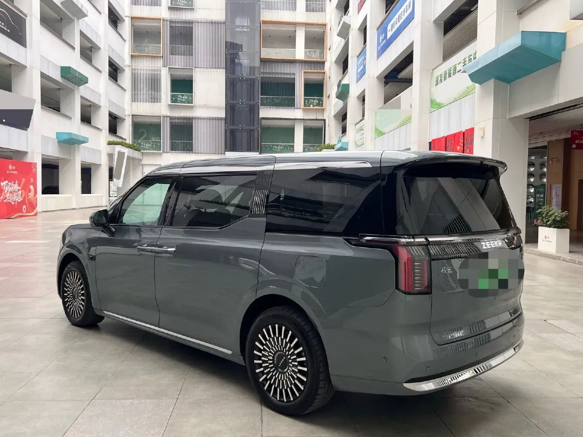 2024 Zeekr 009 BEV 108KWH,autocango,china used car exporter,china ev exporter,chinese used car exporter,chinese used ev exporter