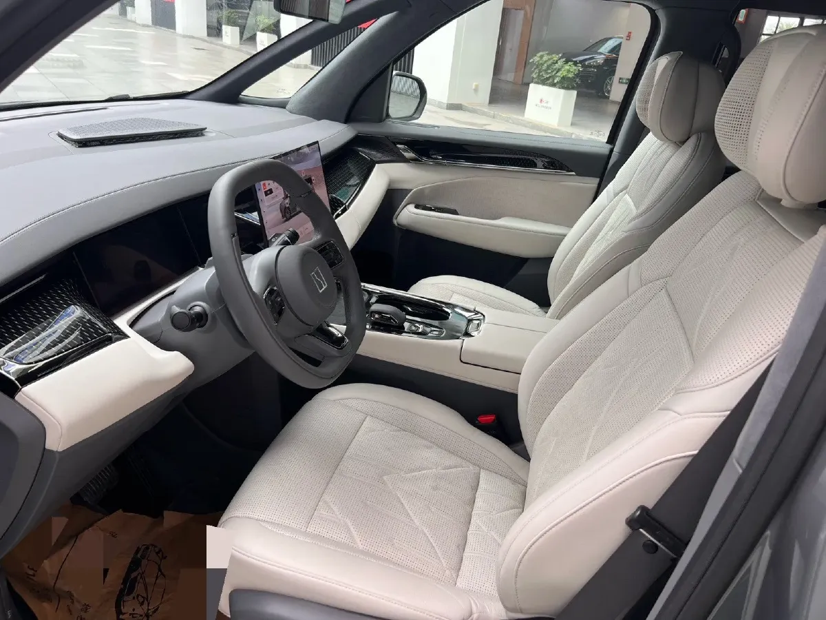 2024 Zeekr 009 BEV 108KWH,autocango,china used car exporter,china ev exporter,chinese used car exporter,chinese used ev exporter