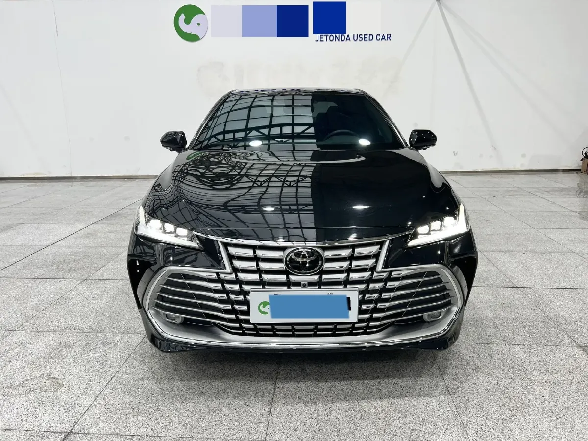 2024 Toyota Avalon 2.0L 152HP L4 E-CVT Hybrid,autocango,china used car exporter,china ev exporter,chinese used car exporter,chinese used ev exporter