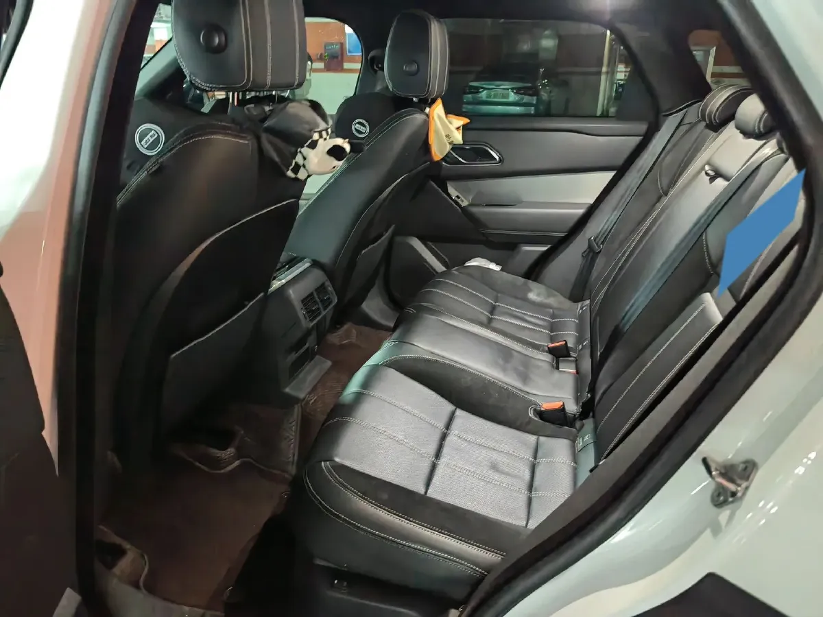 2019 Land Rover Range Rover Velar 2.0T 250HP L4 8AT,autocango,china used car exporter,china ev exporter,chinese used car exporter,chinese used ev exporter