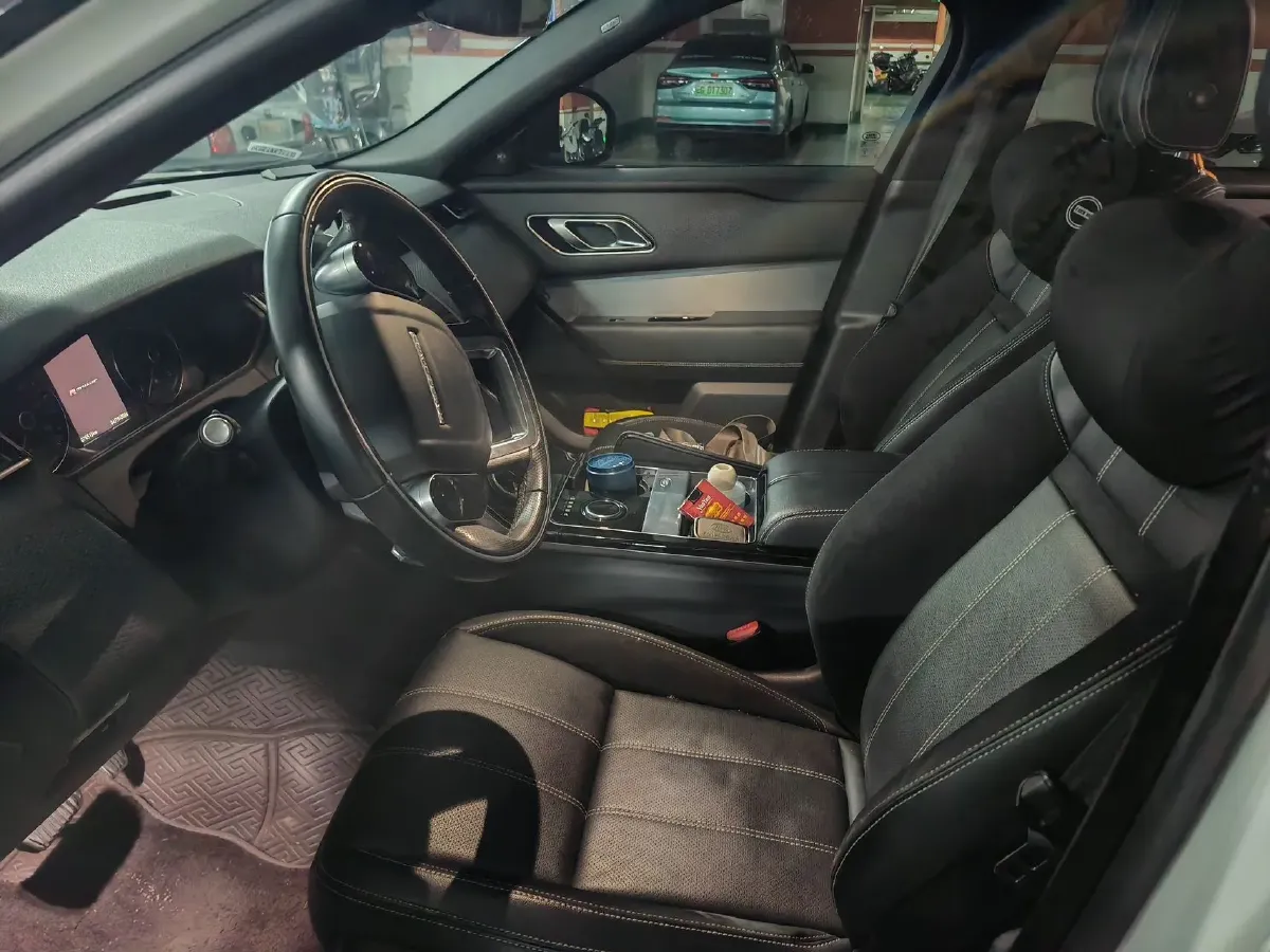 2019 Land Rover Range Rover Velar 2.0T 250HP L4 8AT,autocango,china used car exporter,china ev exporter,chinese used car exporter,chinese used ev exporter